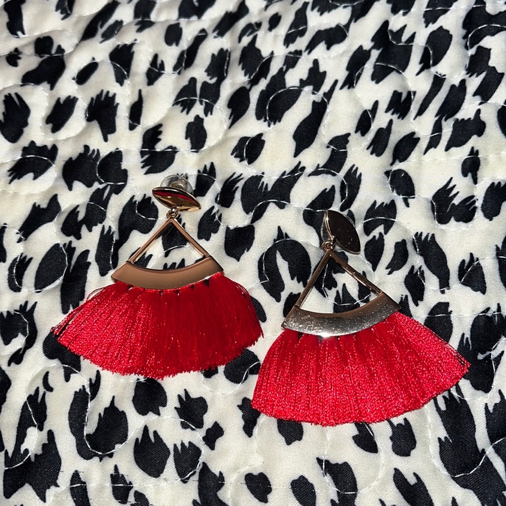Express gold/red earrings